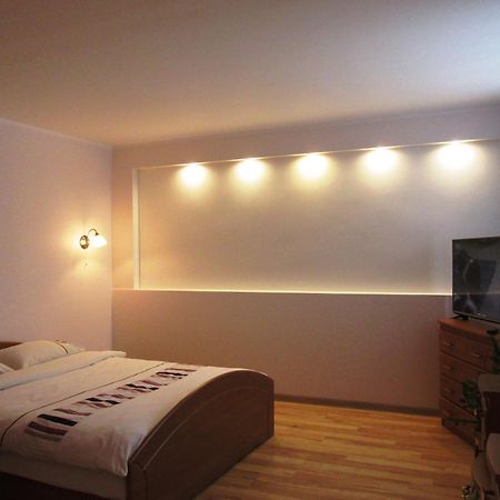 Apartamentai Silas Ντρουσκινινκάι Δωμάτιο φωτογραφία